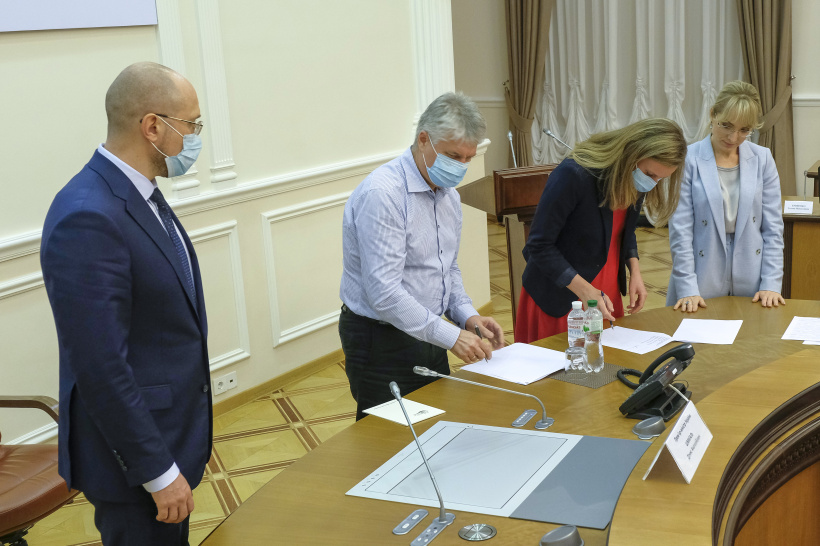 Уряд підписав Меморандум з виробниками «зеленої» електроенергії
